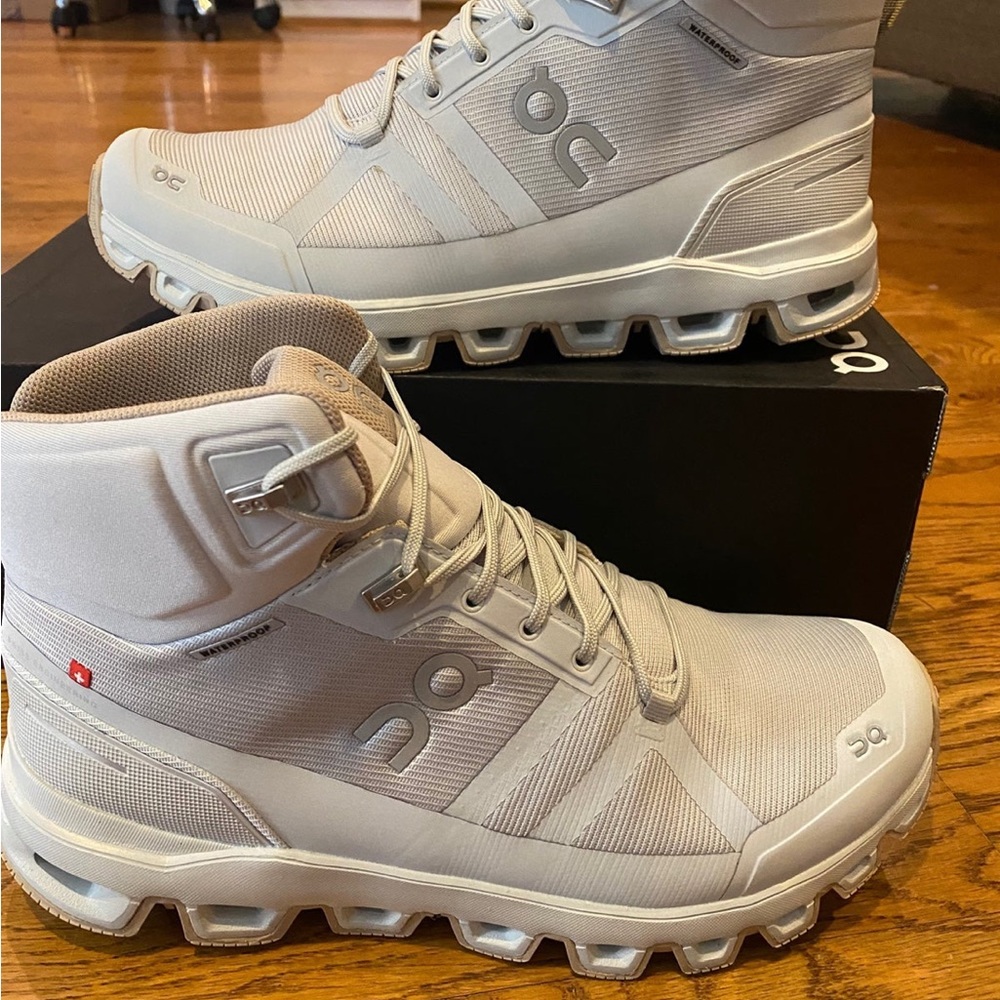 On Cloudrock Waterproof Hiking NWT Size 9.5W
